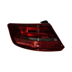 Audi A3 8V Sportback r.v. 2016 levé zadní vnější světlo 8V4945095C