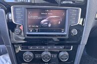 Vůz na náhradní díly VW Golf 7 kombi 2016 CXXB RER LC9A