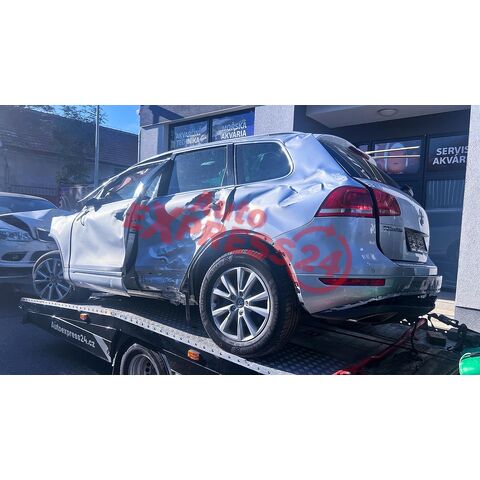 Vůz na náhradní díly VW Touareg 7P FL 2011 CASA MHP LX7W
