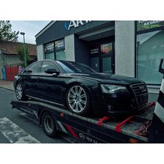 Vůz na náhradní díly Audi A8 D4 4H sedan 2010 CDSB MXX LZ9Y
