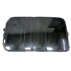 Audi Q7 4L facelift S-Line r.v. 2015 panoramatické střešní okno 4L0877041P