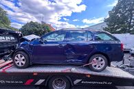 Vůz na náhradní díly Škoda Octavia 2 FL kombi CAXA LHY LF5A