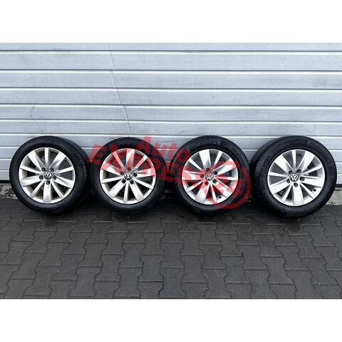 VW kola 205/60/R16 7,0Jx16H2 ET45 2ks letní 6,47 mm 2ks letní 6,37 mm 3AA601025