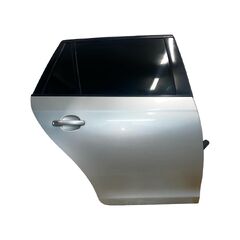 VW Golf 6 kombi r.v. 2013 stříbrná metalíza kód barvy LA7W pravé zadní dveře