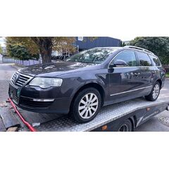 Vůz na náhradní díly VW Passat B6 kombi 2009 CBBB LQT LC8Z