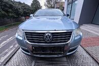 Vůz na náhradní díly VW Passat B6 kombi 2009 CBAB KNP LB5M
