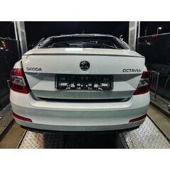 Vůz na náhradní díly Škoda Octavia 3 sedan 2016 CUN RBQ LS9R