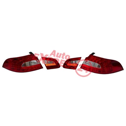 Škoda Superb 2 sedan Laurin a Klement r.v. 2013 LED set zadních světel 3TD945094 3TD945093 3TD945095 3TD945096