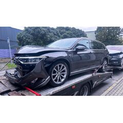 Vůz na náhradní díly VW Passat B8 kombi 2016 CUAA RCG LB8R