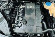 Náhradní díly Audi A4 B7 8E S-Line Avant 2007 BWE HYH LZ9Y
