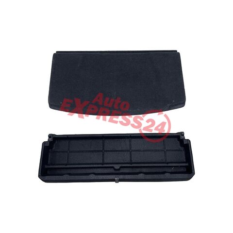 Seat Altea 5P hatchback r.v. 2009 plato kufru 5P0867134E