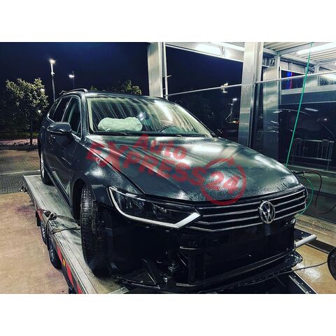 Veškeré náhradní díly VW Passat B8 kombi 2018 CRLB SYV LI7F