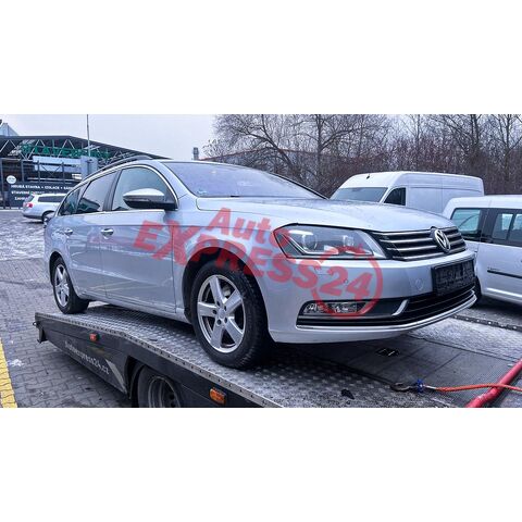 Vůz na náhradní díly VW Passat B7 kombi 2012 CAYC MYP LA7W