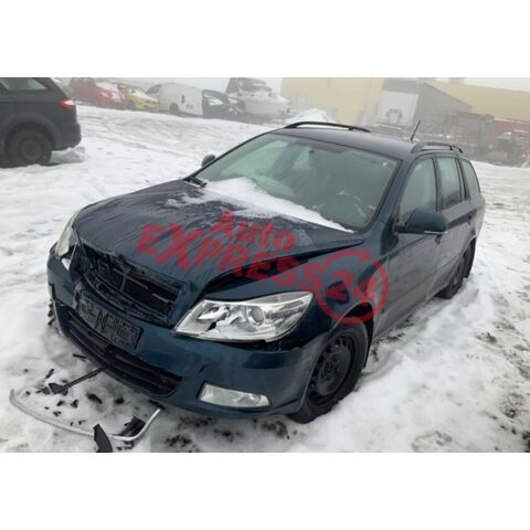 Vůz na náhradní díly Škoda Octavia 2 FL kombi 2012 CAYC LHW LW5Q