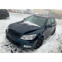 Vůz na náhradní díly Škoda Octavia 2 FL kombi 2012 CAYC LHW LW5Q