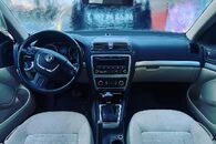 Náhradní díly Škoda Octavia 2 FL sedan 2013 CAYC NTT LF9R