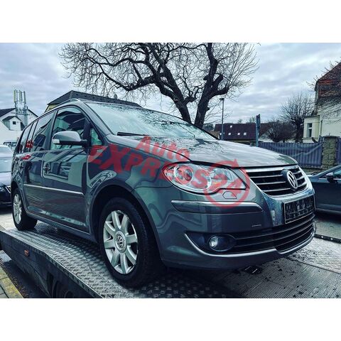 Náhradní díly VW Touran 1T2 FL 2009 BMY KPY LD7S 125tis km