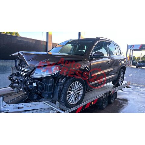 Vůz na náhradní díly VW Tiguan 5N FL 2014 CTHD LXM LH8Z