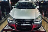 Náhradní díly VW Golf 5 kombi r.v. 2009 BLS JCR LA7W