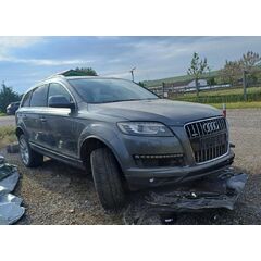 Vůz na náhradní díly Audi Q7 4L FL 2011 CLZB NAC LZ7S