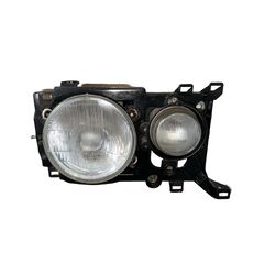 Ford Maverick UDS r.v. 1996 pravé přední světlo