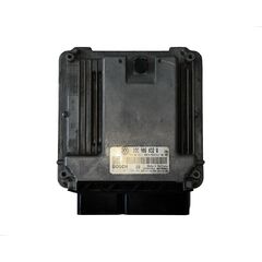 VW Golf 5 GT Sport hatchback r.v. 2008 řídící jednotka motoru BMY 03C906032Q 03C906032C