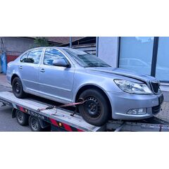 Vůz na díly Škoda Octavia 2 FL sedan 2010 CAXA LHY LA7W
