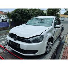 Vůz na náhradní díly VW Golf 6 hatchback 2011 CGGA LEG LB9A