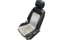 VW Passat B8 kombi r.v. 2017 sedačky černá kůže v kombinaci alcantarou