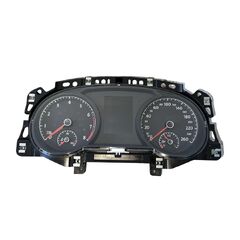 VW Golf 7 facelift kombi r.v. 2018 benzínové budíky 5G1920740C