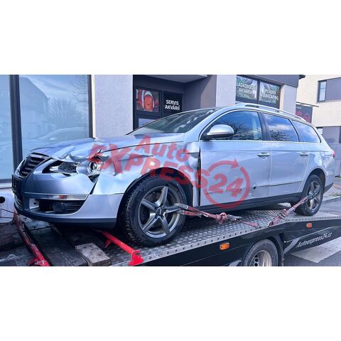 Vůz na náhradní díly VW Passat B6 kombi 2007 BMP JLU LA7W