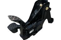 VW Passat B8 sedan r.v. 2016 pedály 5Q1721058BH 5Q1721503H