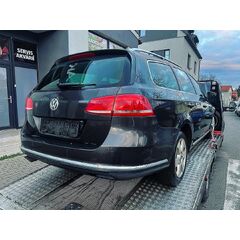 Vůz na náhradní díly VW Passat B7 kombi 2011 CFGB MSU LC8Z