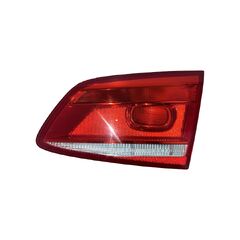 VW Passat B7 kombi r.v. 2015 pravé zadní vnitřní světlo 3AF945094R