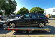 Veškeré náhradní díly Audi A4 B8 8K Avant 2010 CAGA LLA LZ7L