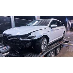 Vůz na náhradní díly VW Passat B8 kombi 2016 CUAA RCG LC9A