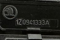 Škoda Superb kombi r.v. 2011 tlačítko sklonu světel 1Z0941333A