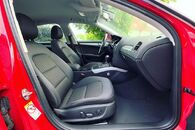 Veškeré náhradní díly Audi A4 B8 8K sedan 2009 CDHB KSN LY3J