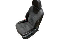 Škoda Octavia 3 sedan Laurin a Klement r.v. 2015 sedačky