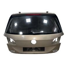 VW Golf 7 Sportsvan r.v. 2015 zlatá metalíza kód barvy LC1Z páté dveře