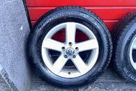 VW kola 215/65/R16 6.5Jx16H2 ET33 zimní 3,66mm 5N0071469 2 kusy