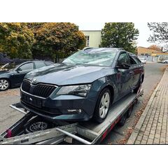 Vůz na náhradní díly Škoda Superb 3 kombi 2018 DCXA SSV LF7Y