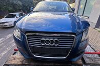 Vůz na náhradní díly Audi A3 8P sportback 2010 CFFB LNZ LX5V