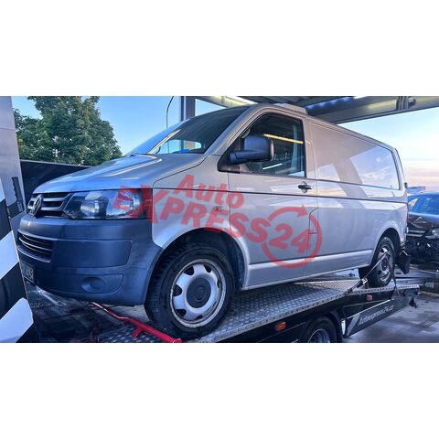Vůz na náhradní díly VW Transporter T5 FL 2013 CFCA PAT LA7W