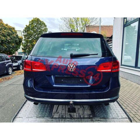 Veškeré náhradní díly VW Passat B7 kombi 2013 CFGB PBW LH5X
