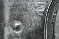 Seat Leon 5F kombi r.v. 2017 tmavě šedá metalíza kód barvy LX7R víko nádrže