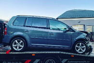 Veškeré náhradní díly VW Touran r.v. 2005 BKC GQN LA7X