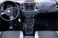 Vůz na náhradní díly VW Tiguan 5N 2010 CAVA LMX LC9X