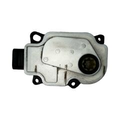 Škoda Superb 3 kombi r.v. 2016 motorek vzduchové žaluzie 95B965501H