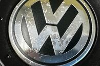 VW Touran 1T2 facelift r.v. 2007 airbag řidiče 1T0880201F kabílek 1K0971584